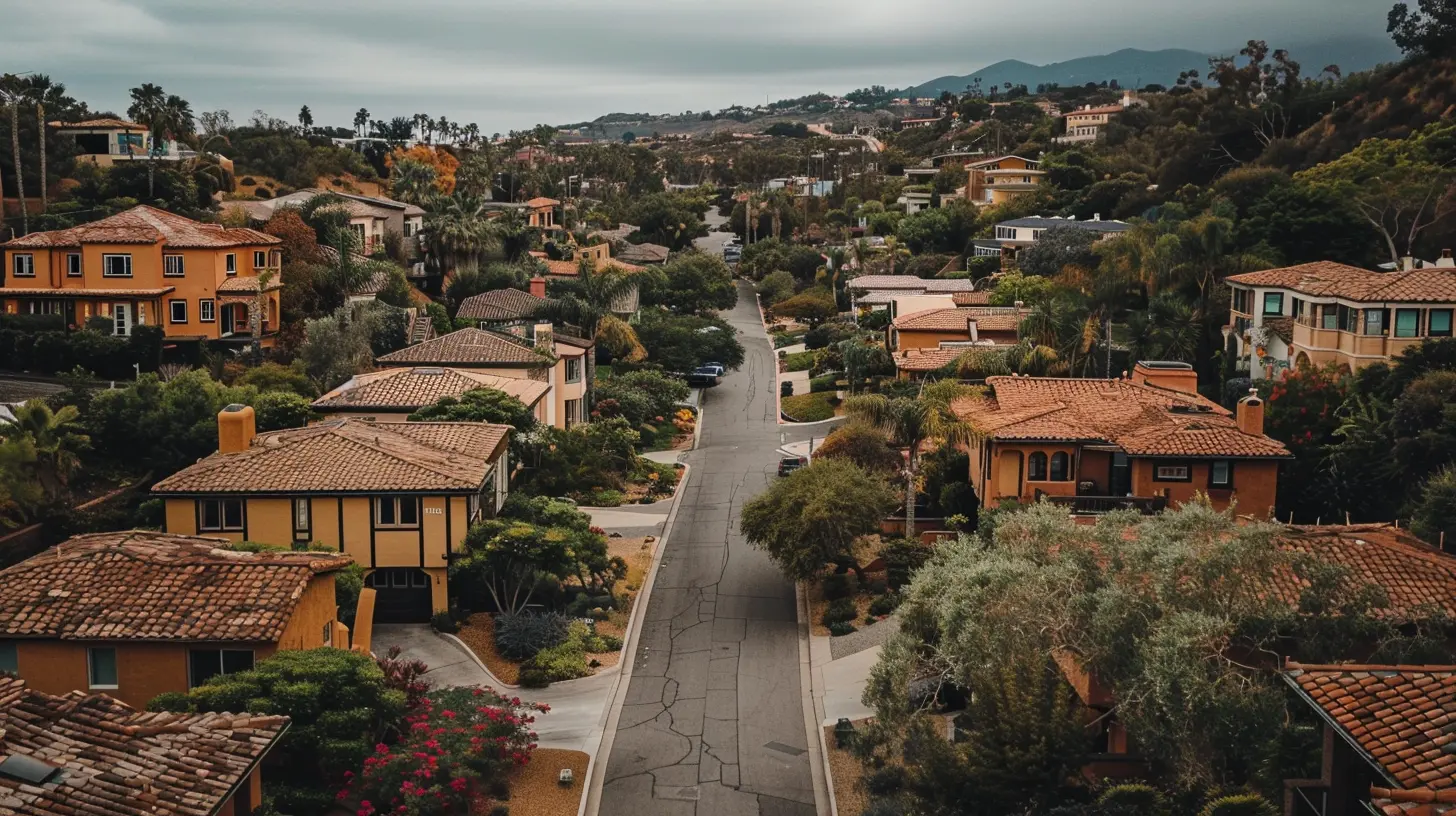 How to Navigate Homeowner's Associations in Vacation Communities