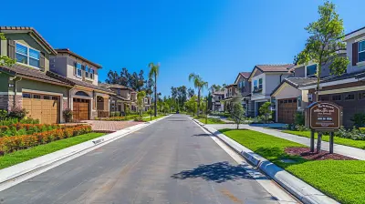 Should You Buy a Second Home in a Master-Planned Community?