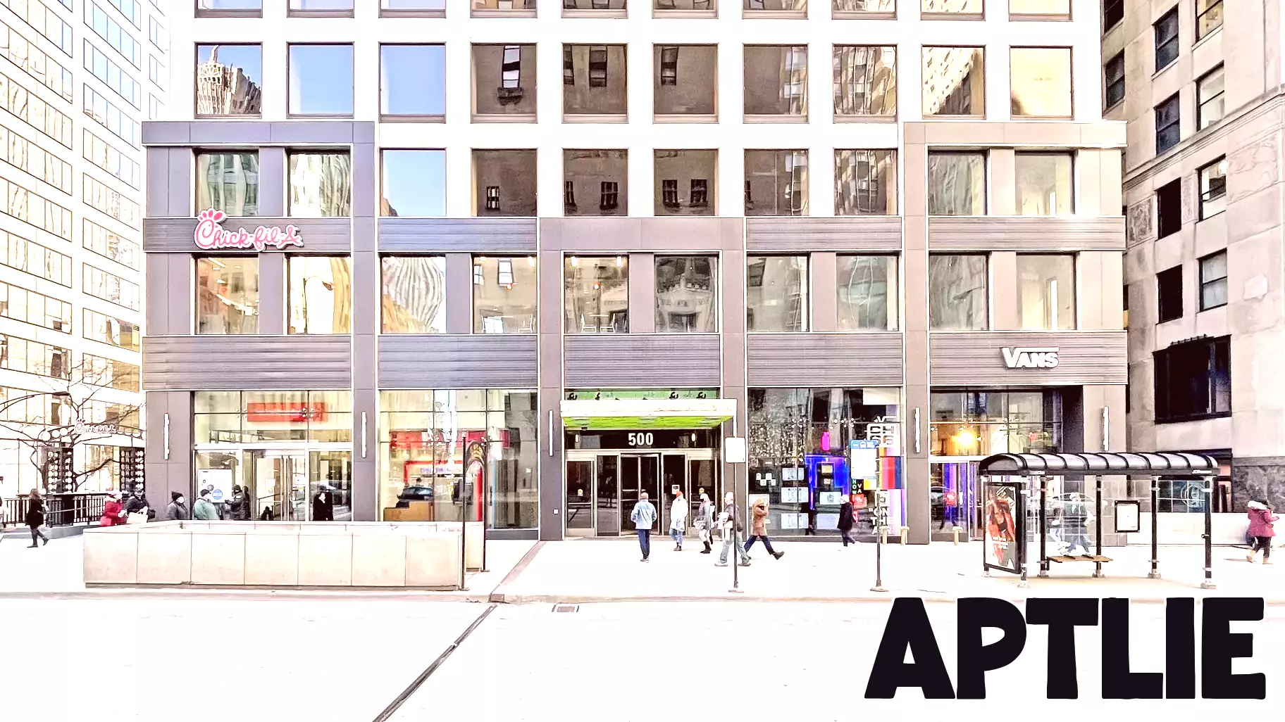 Investor pays $41 million for North Michigan Avenue retail space