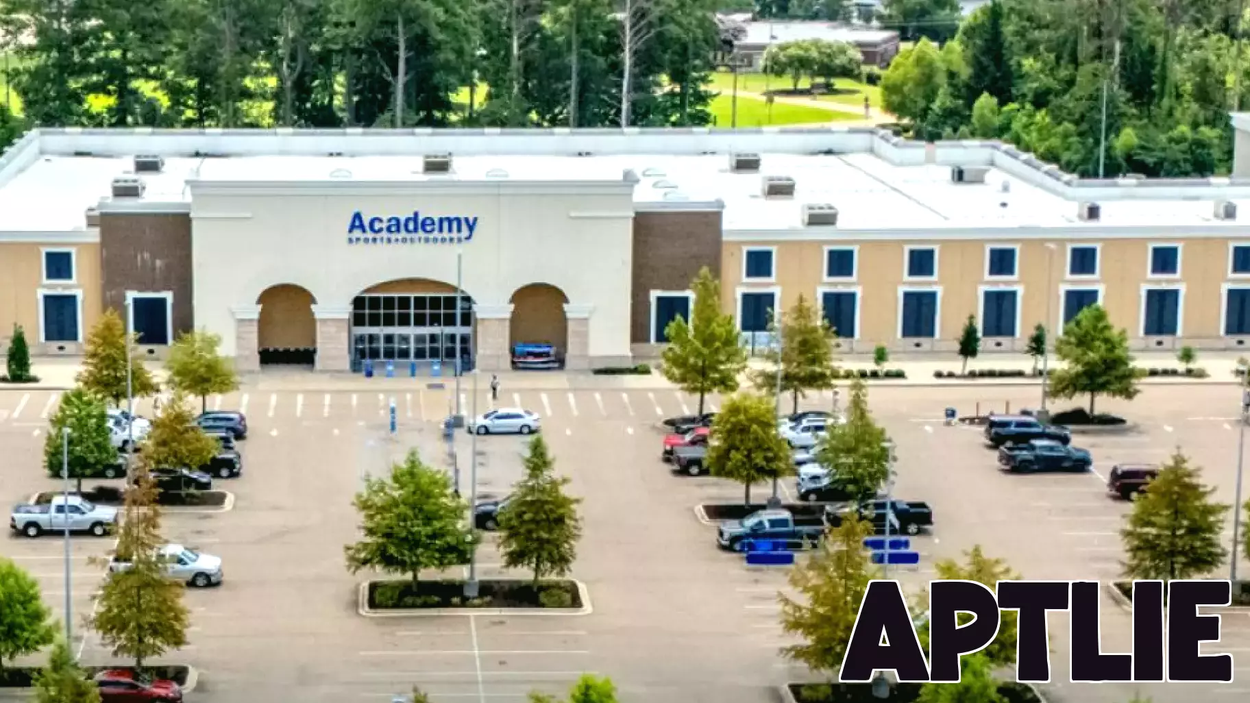 SRS Real Estate Partners Completes $9.35 Million Sale of an Academy Sports Property in Madison, Mississippi