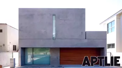 Bitter Dispute Erupts Over Kanye West's Malibu Mansion After Failed Sale