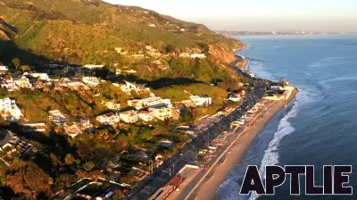 Iconic Beachfront Estates Are on Discount in Malibu’s Sluggish Post-Fire Recovery