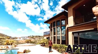 The ultrawealthy don’t house hunt anymore. They subscribe